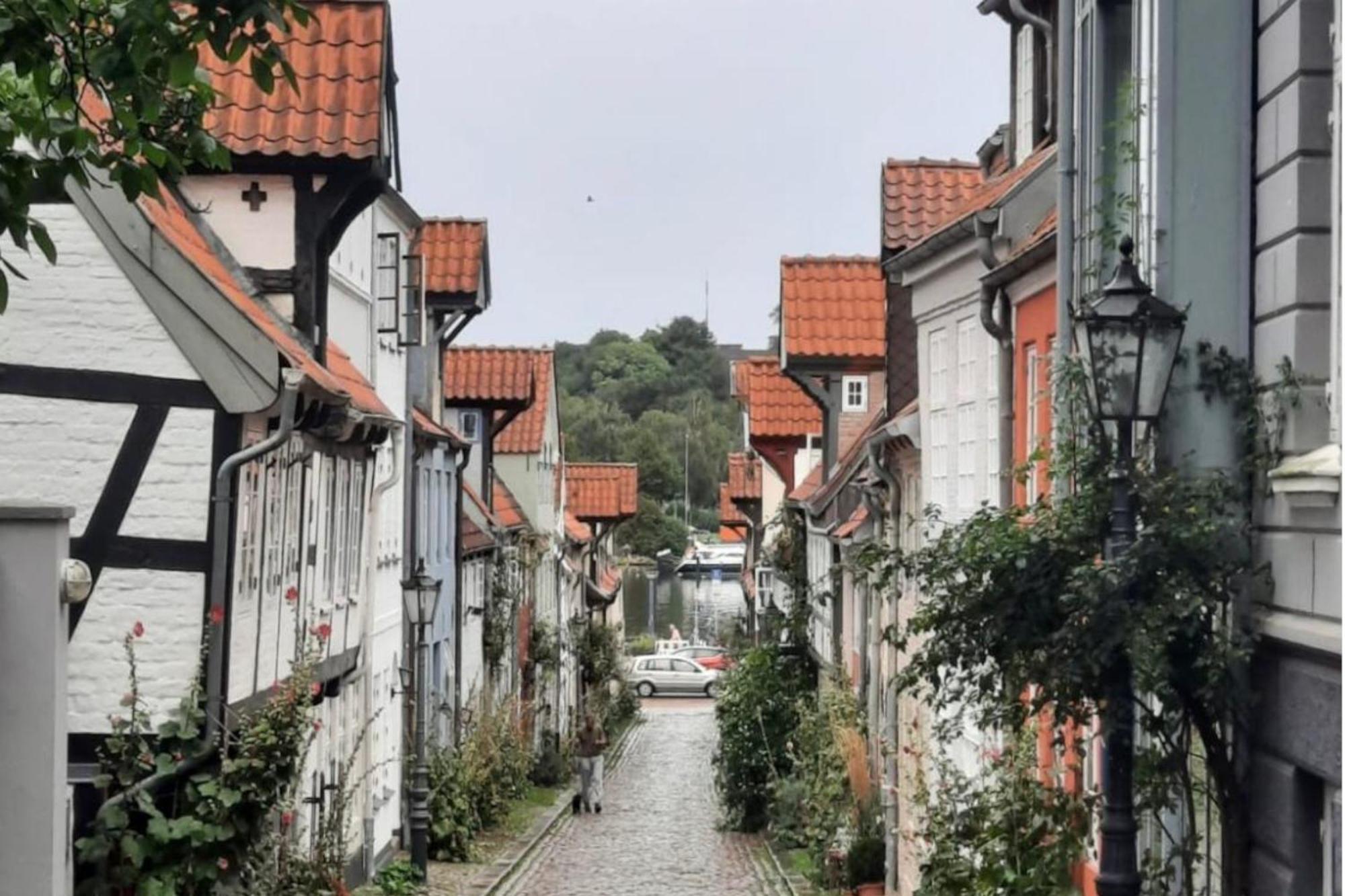 Hafenblick Ferienwohnung In Der Altstadt Mit Parkplatz Flensburg Buitenkant foto